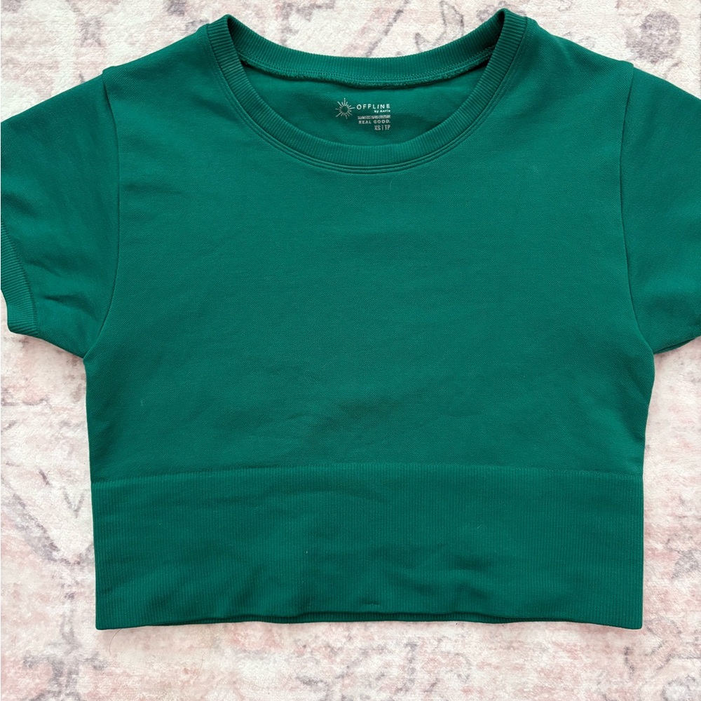 AERIE- Green Cropped T-Shirt